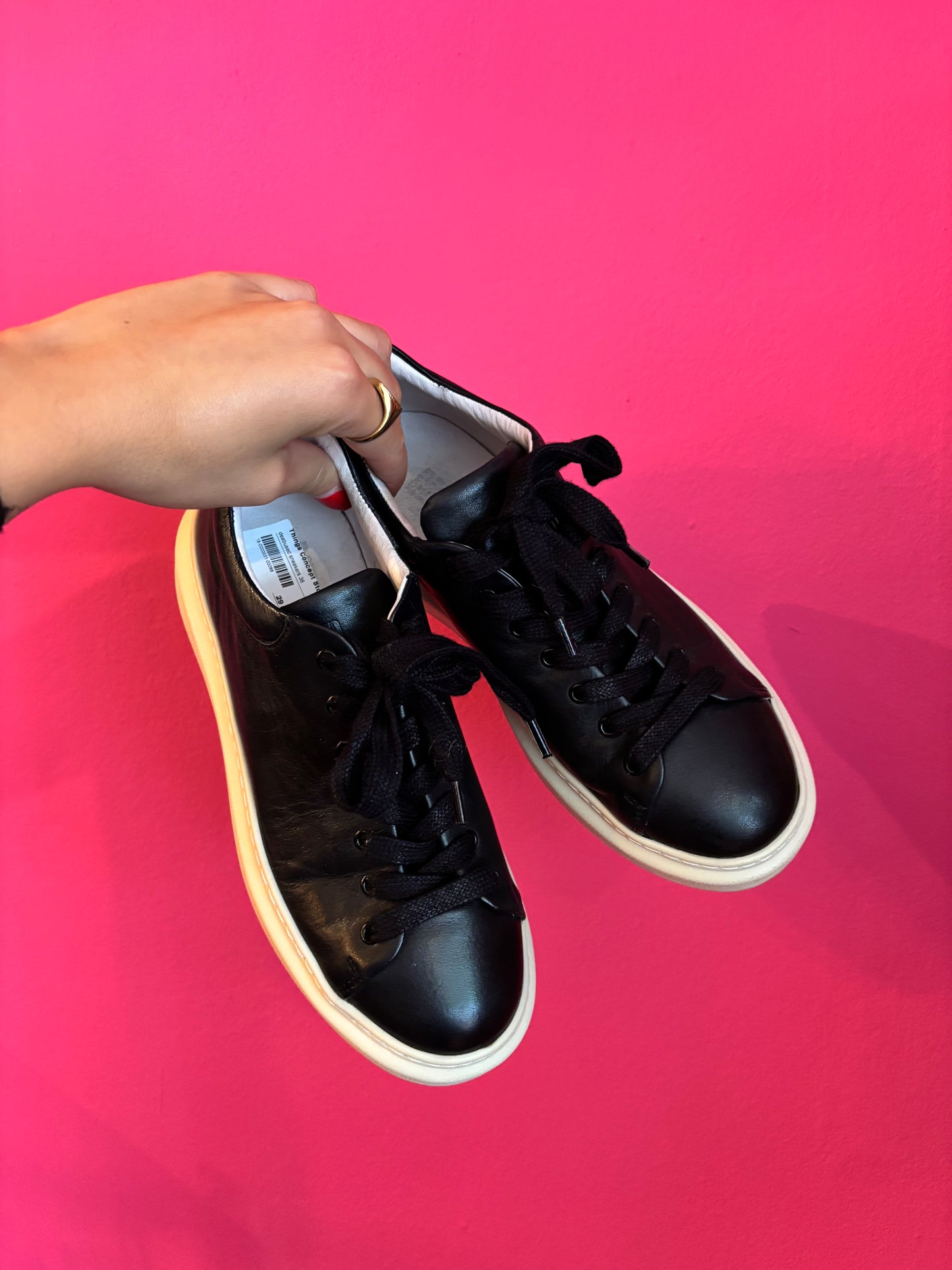 31-88 Deabused sneakers maat 38