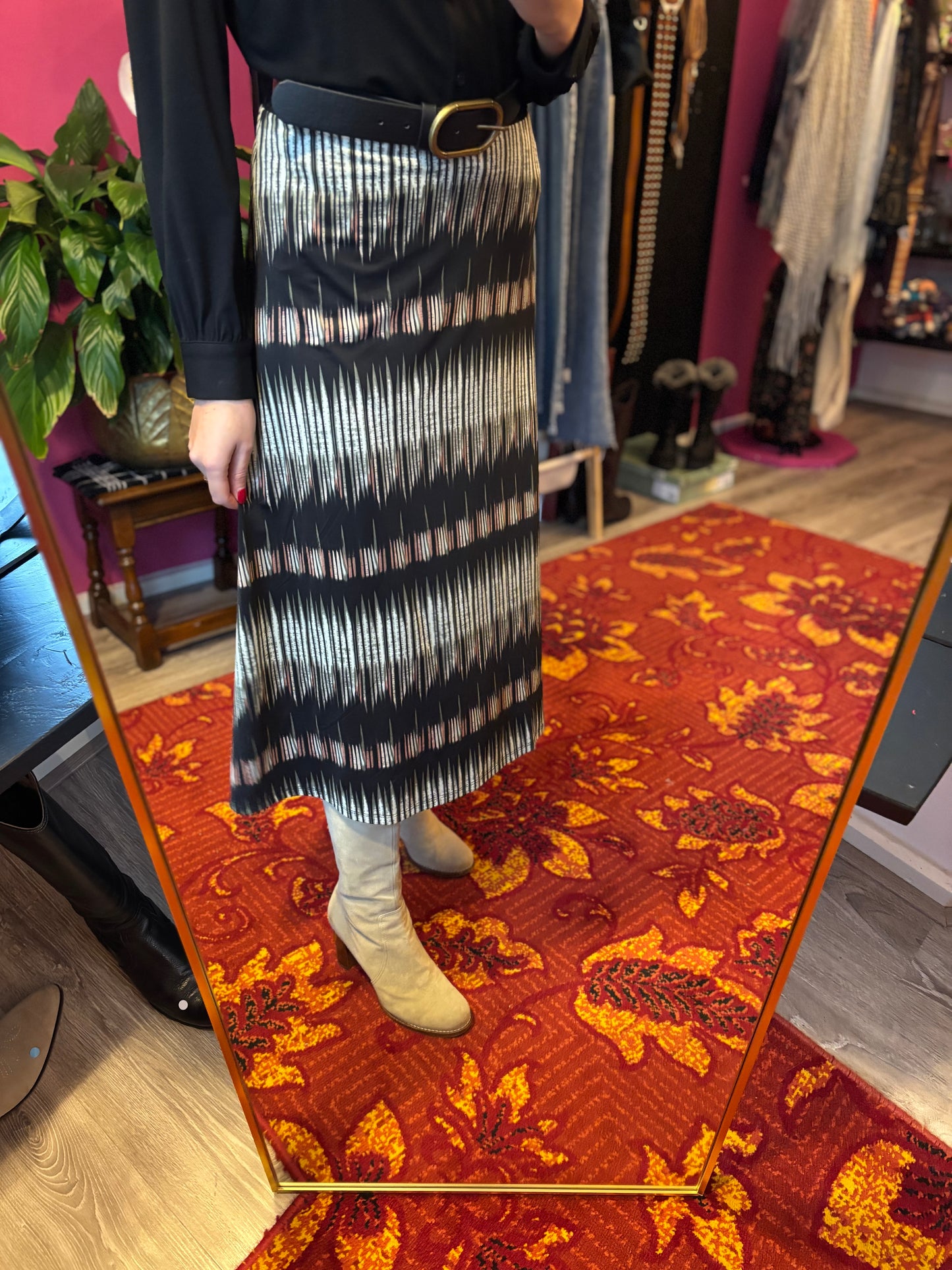 284-18 K-Design dress with belt