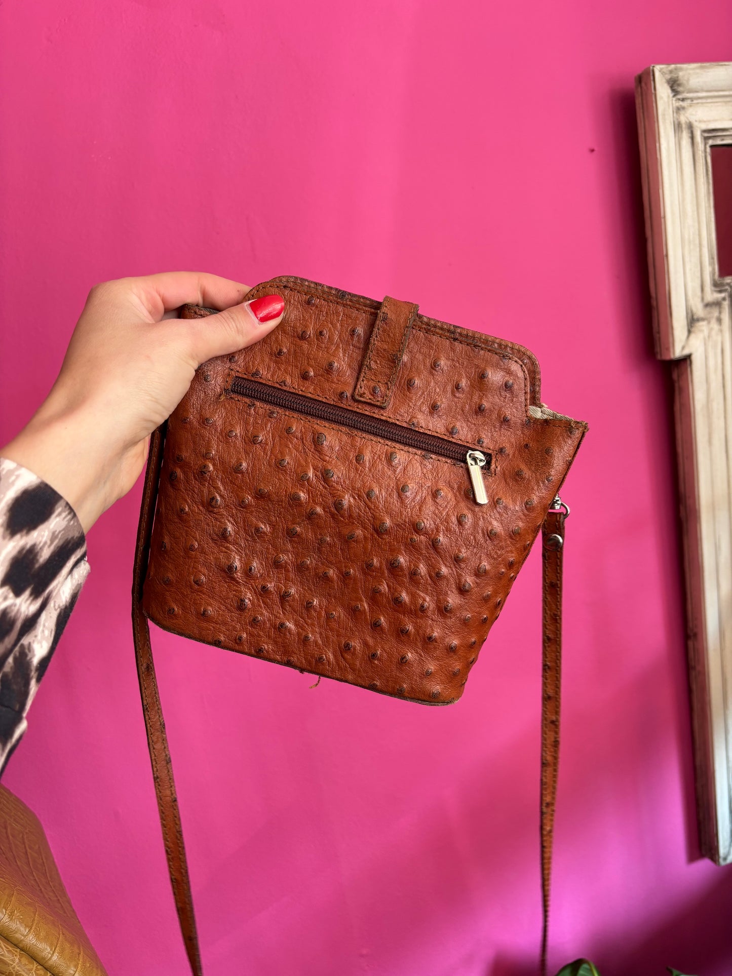 323-37 Leren tasje bruin