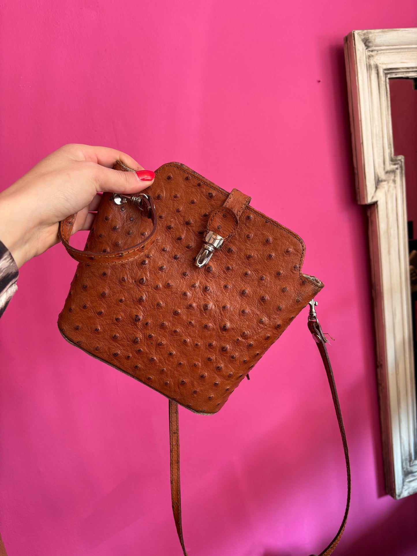 323-37 Leren tasje bruin