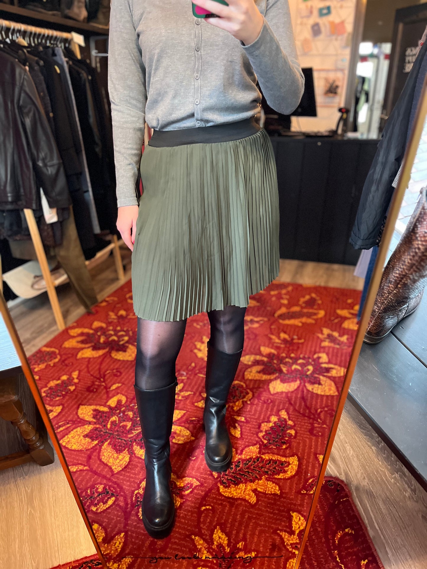 342-99 Mbym rokje maat M