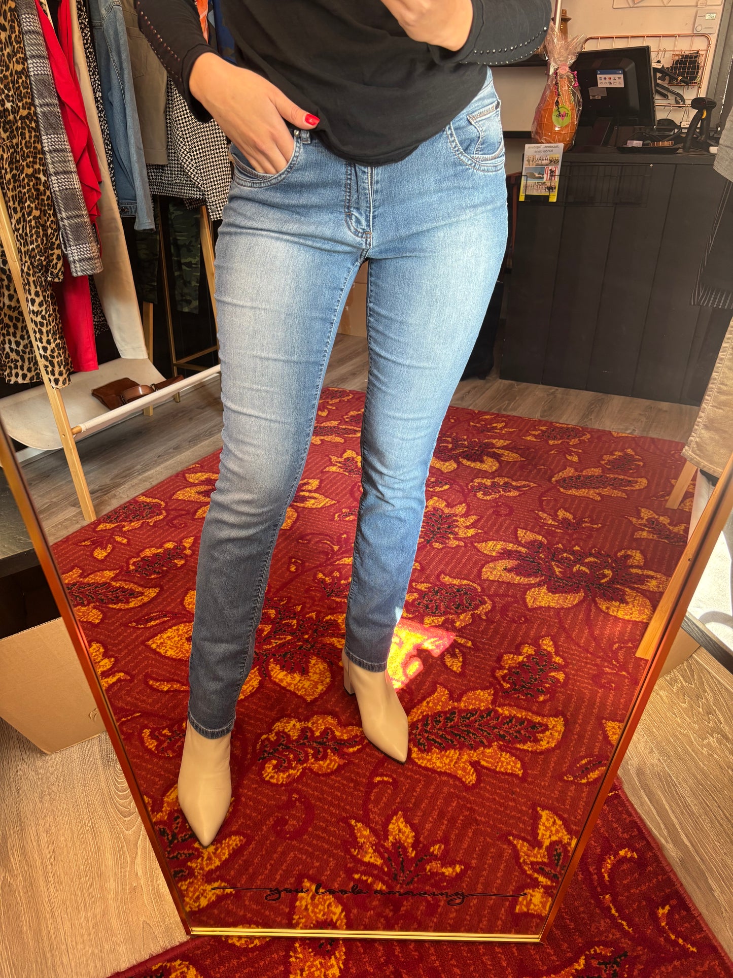 405-5 ParaMi jeans celine skinny fit maat 40/32