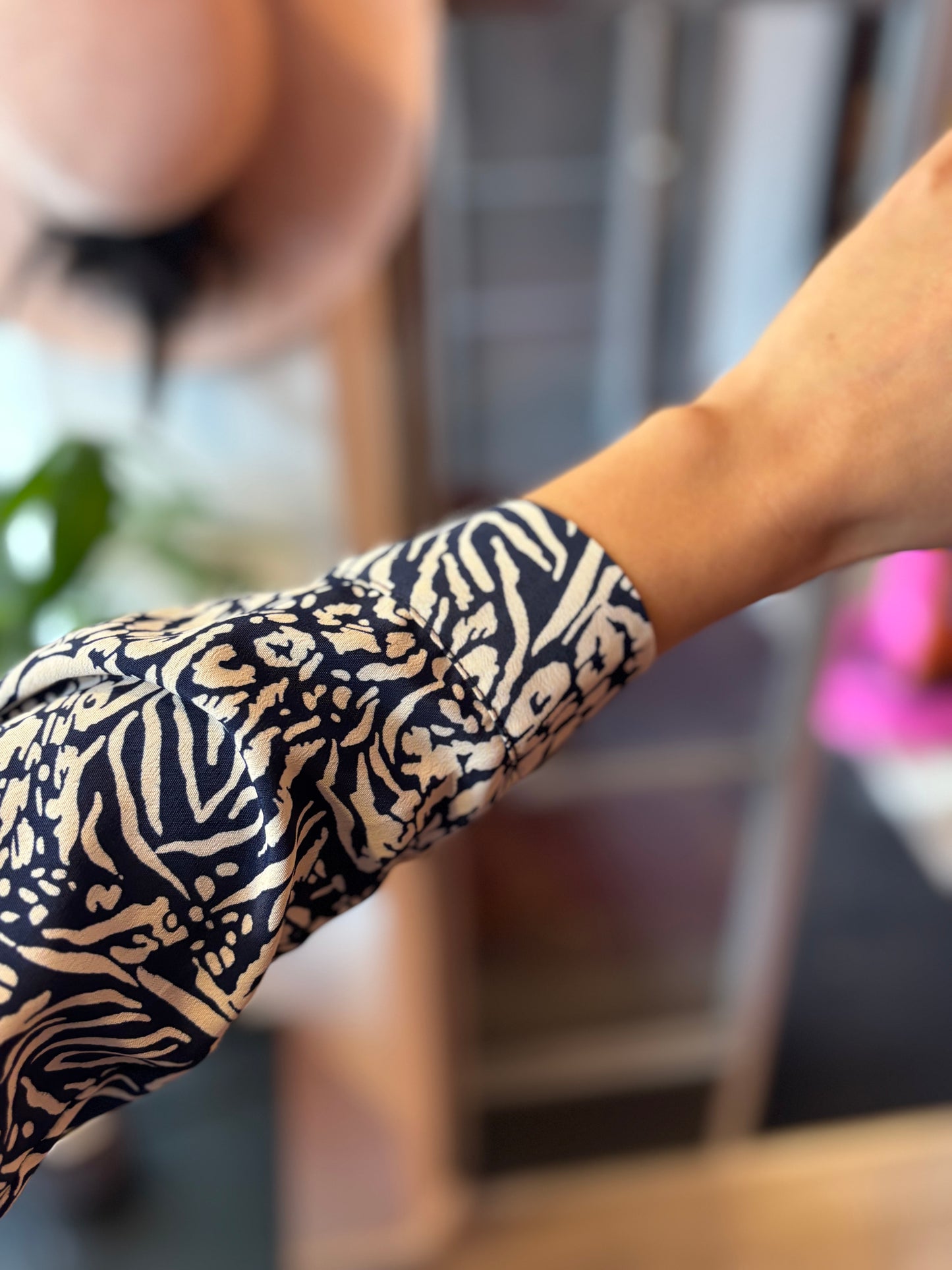 460-1 See u soon blouse maat XS