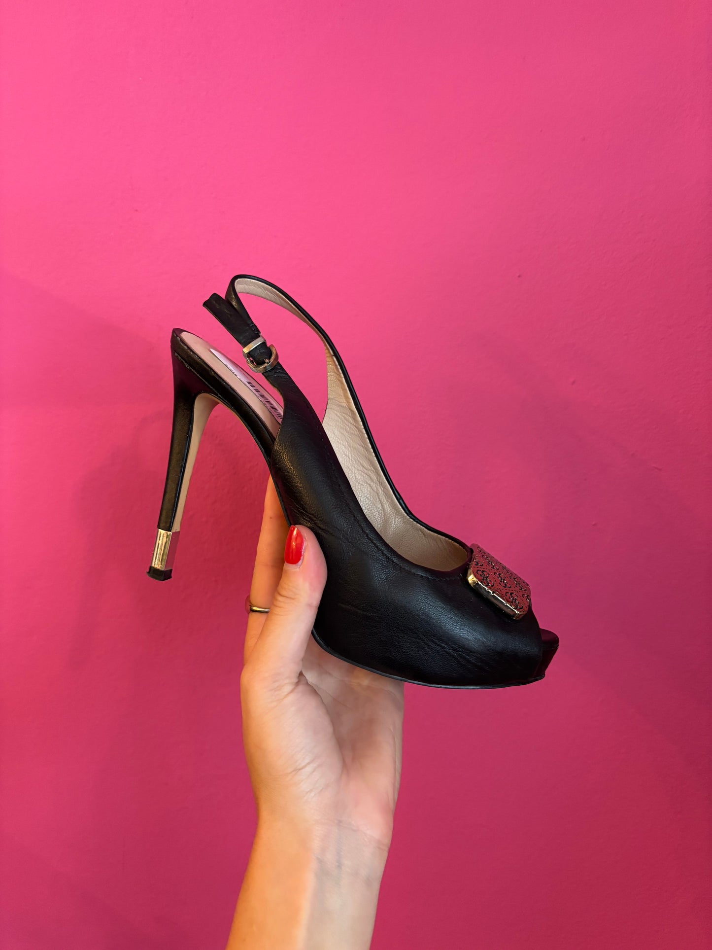 31-79 Guess hak maat 38