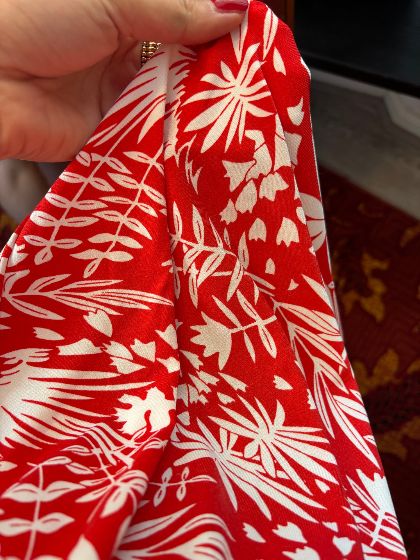 291-94 Jurk print rood maat M