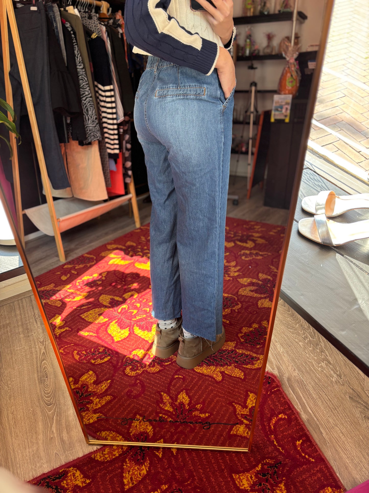 284-98 Wide leg jeans maat 38