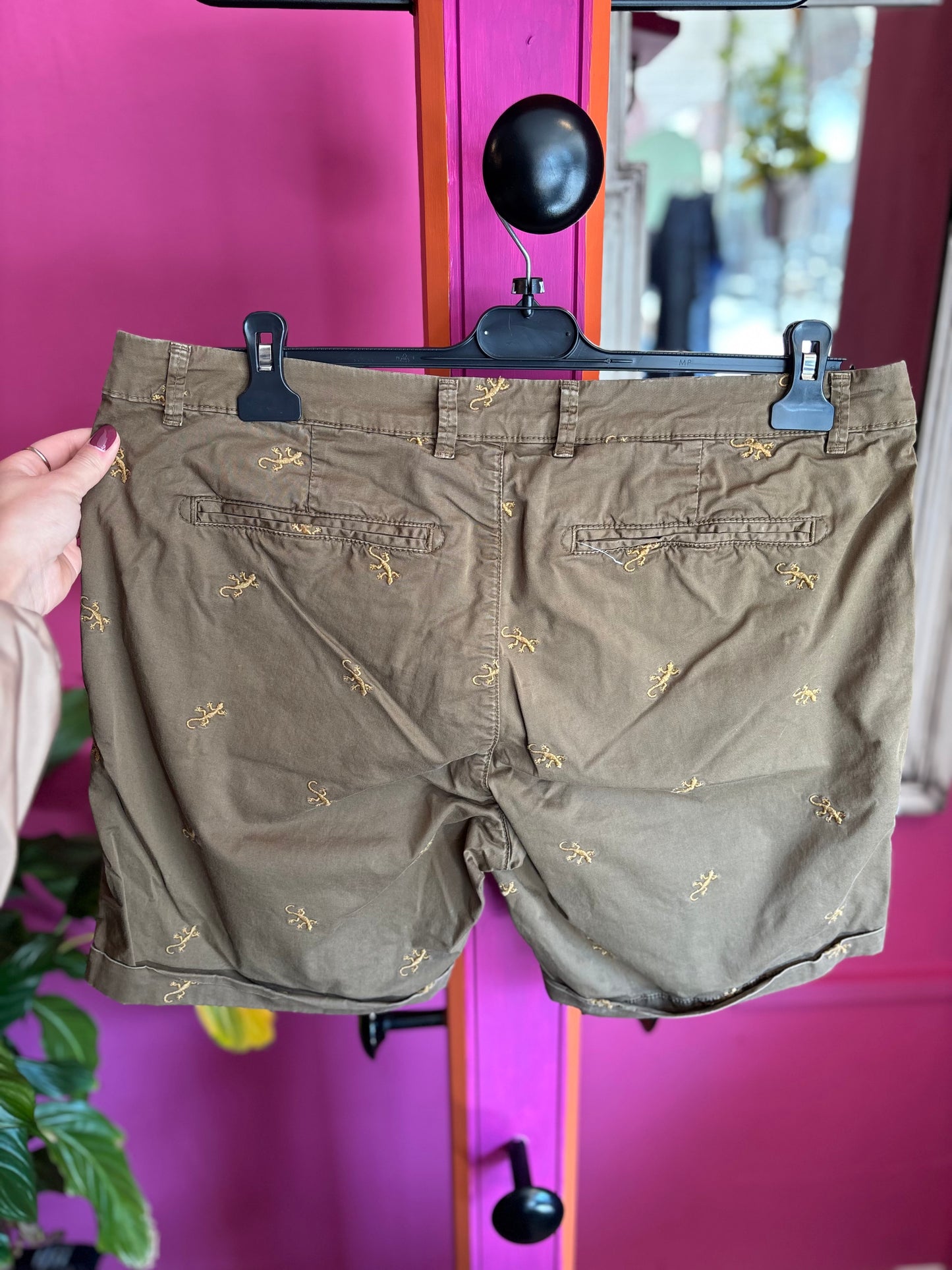 408-3 Sissyboy short maat XL
