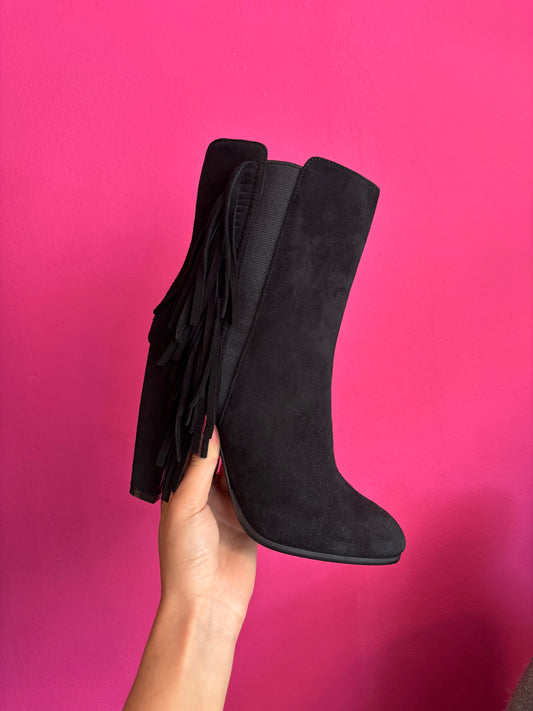 90-115 Pinko boots