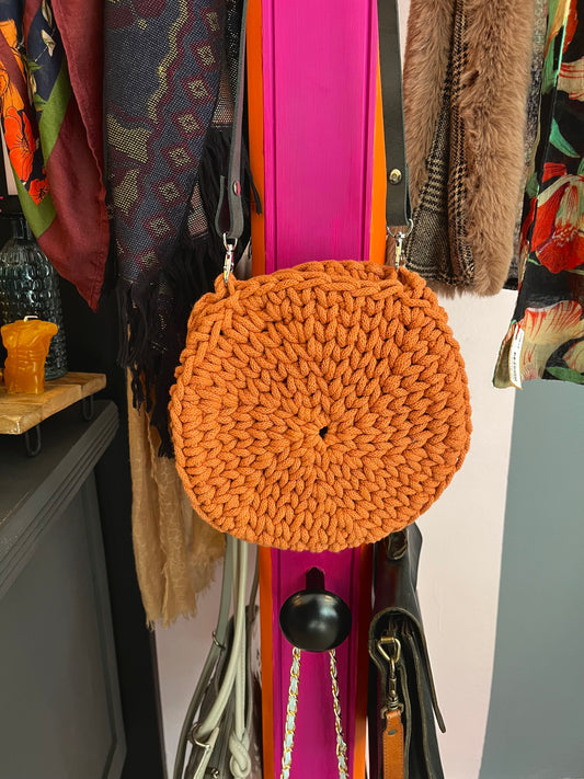 269-102 Crochet shoulder bag