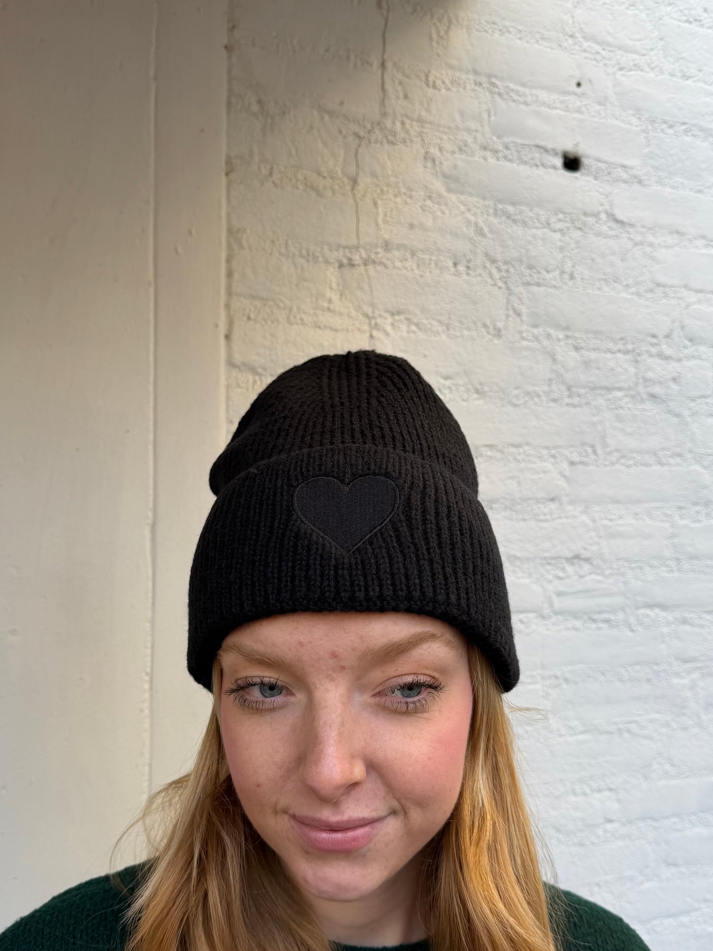 hartjes muts zwart