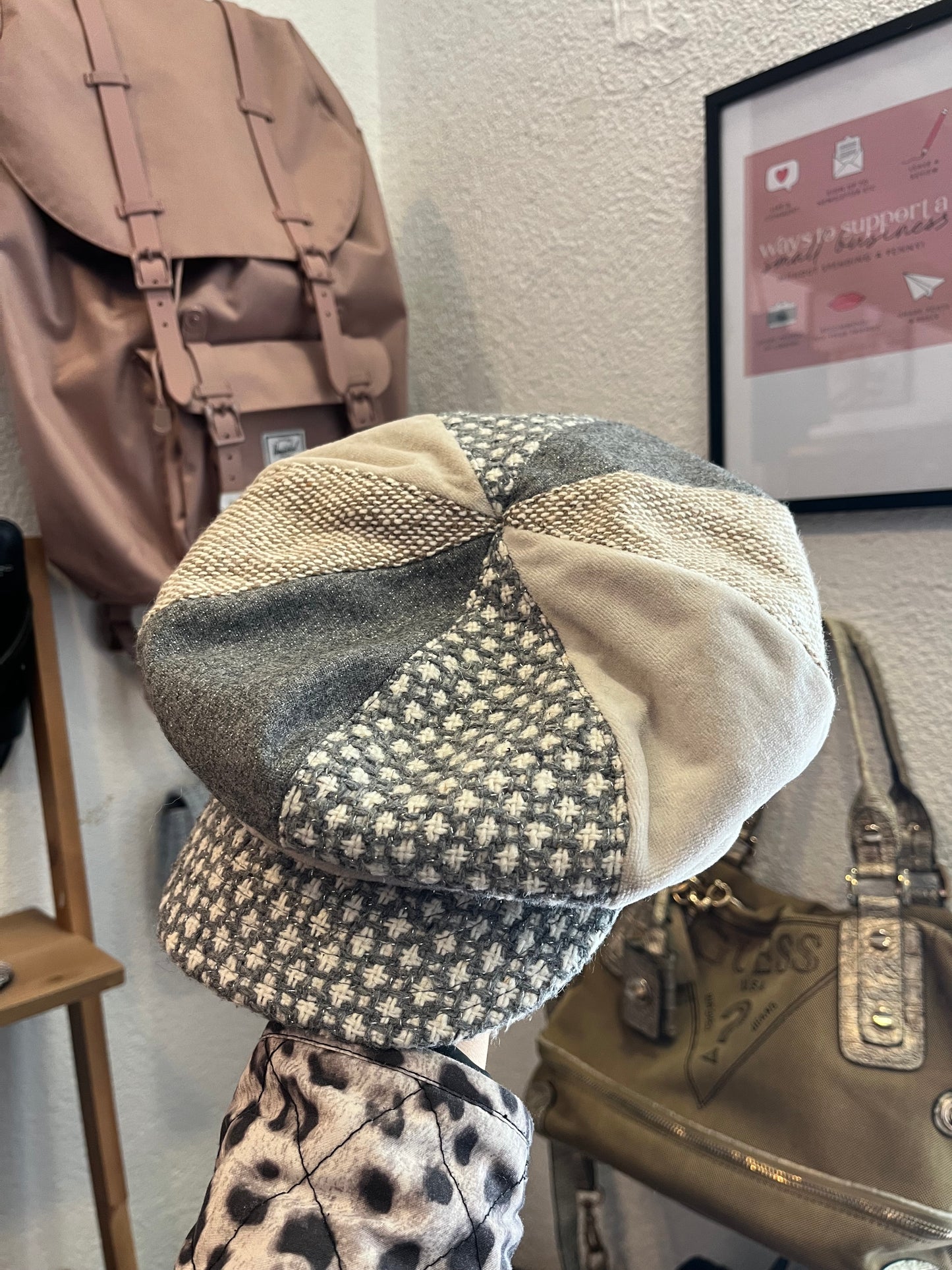 176-76 Accessorize cap