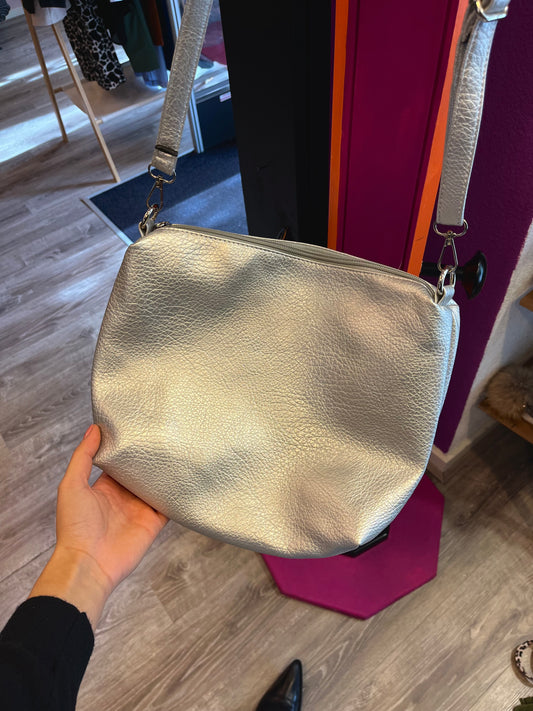 350-21 Silver bag