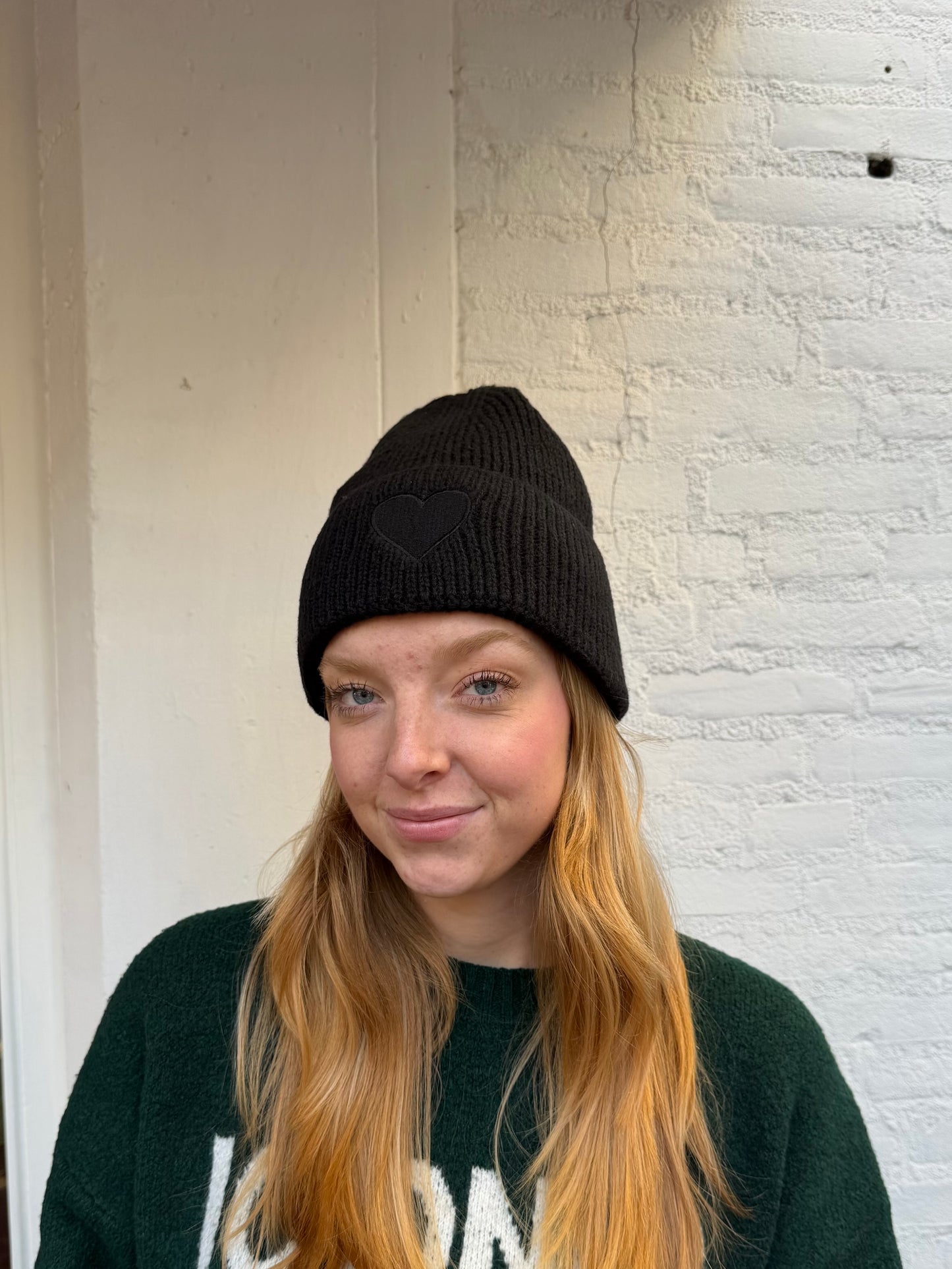 hartjes muts zwart