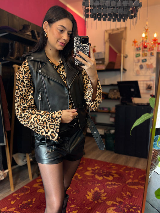 266-23 Zara gilet pu maat XS/S