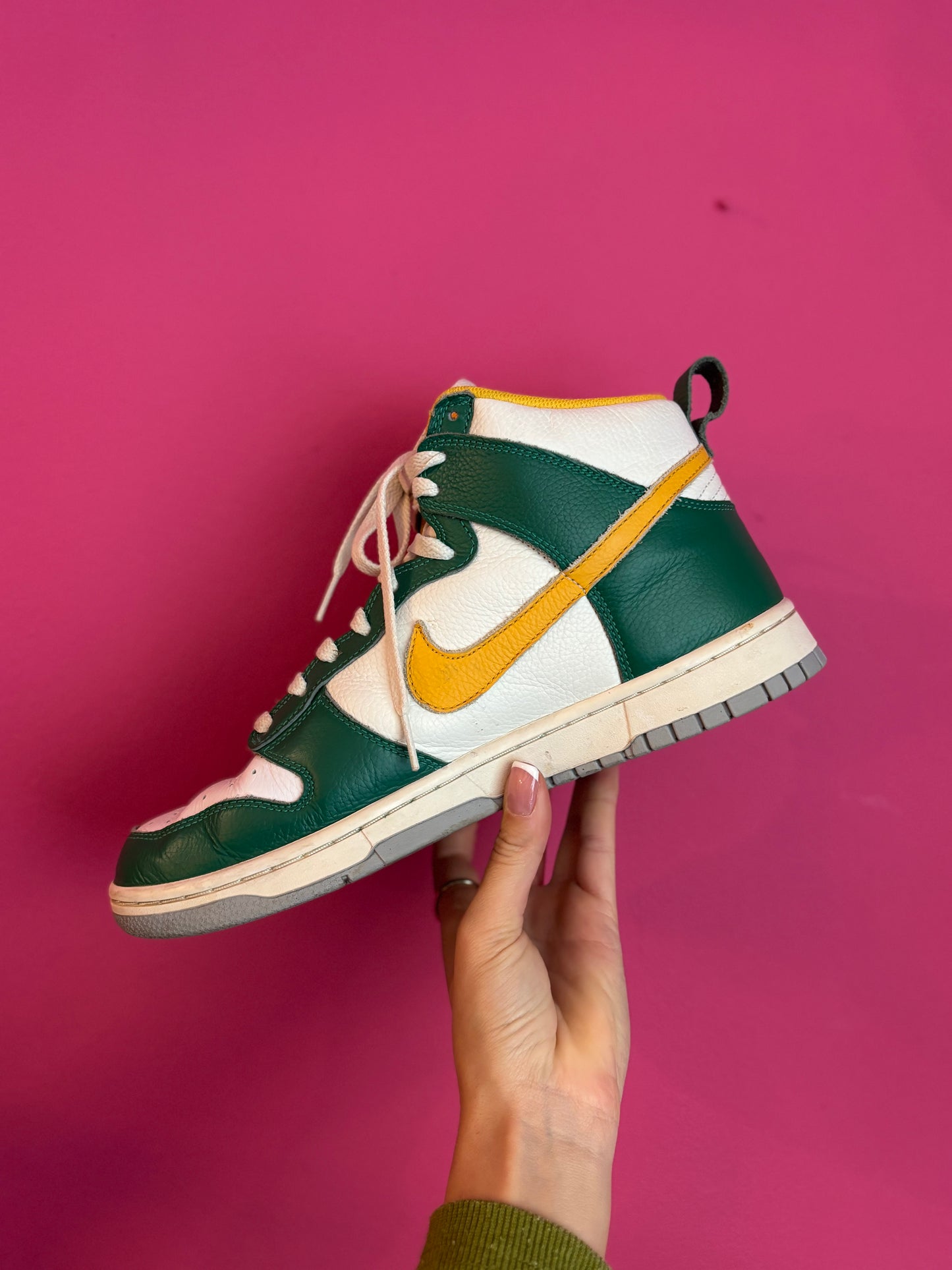 69-35 Nike dunk high maat 43