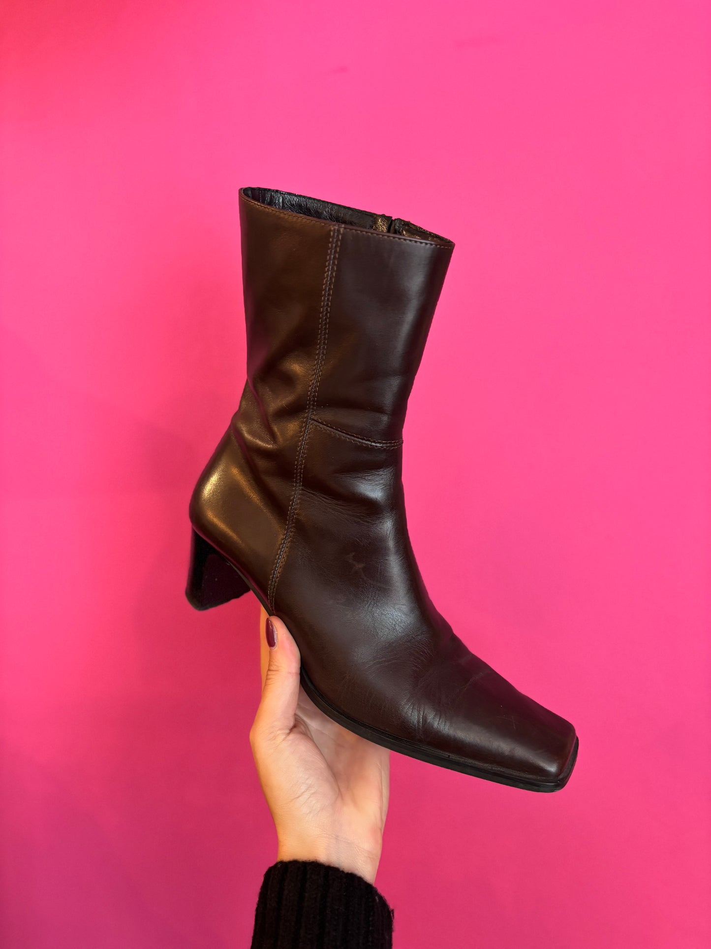 400-135 Leather boots dark brown size 39.5