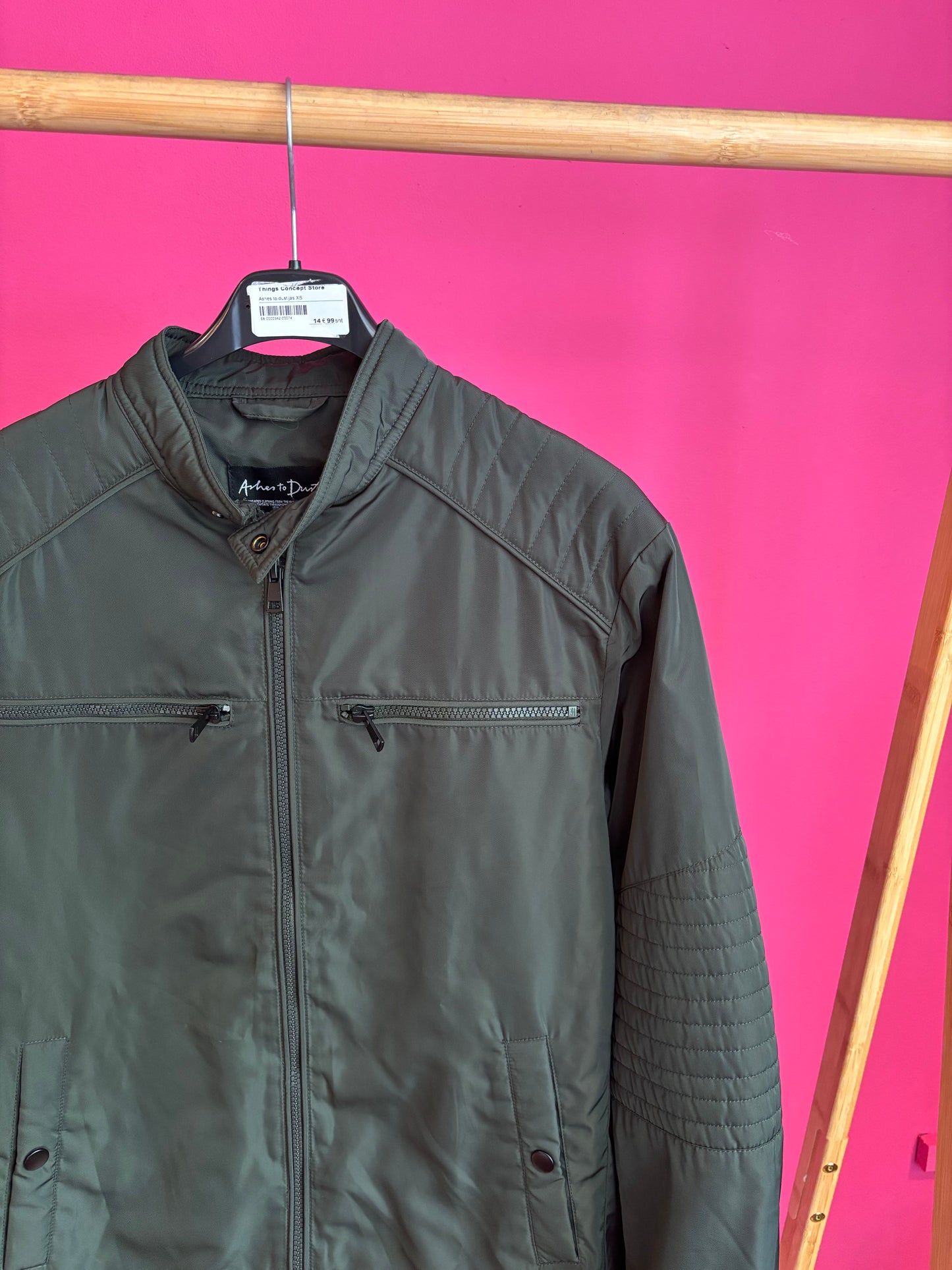 342-74 Ashes to dust jacket maat XS