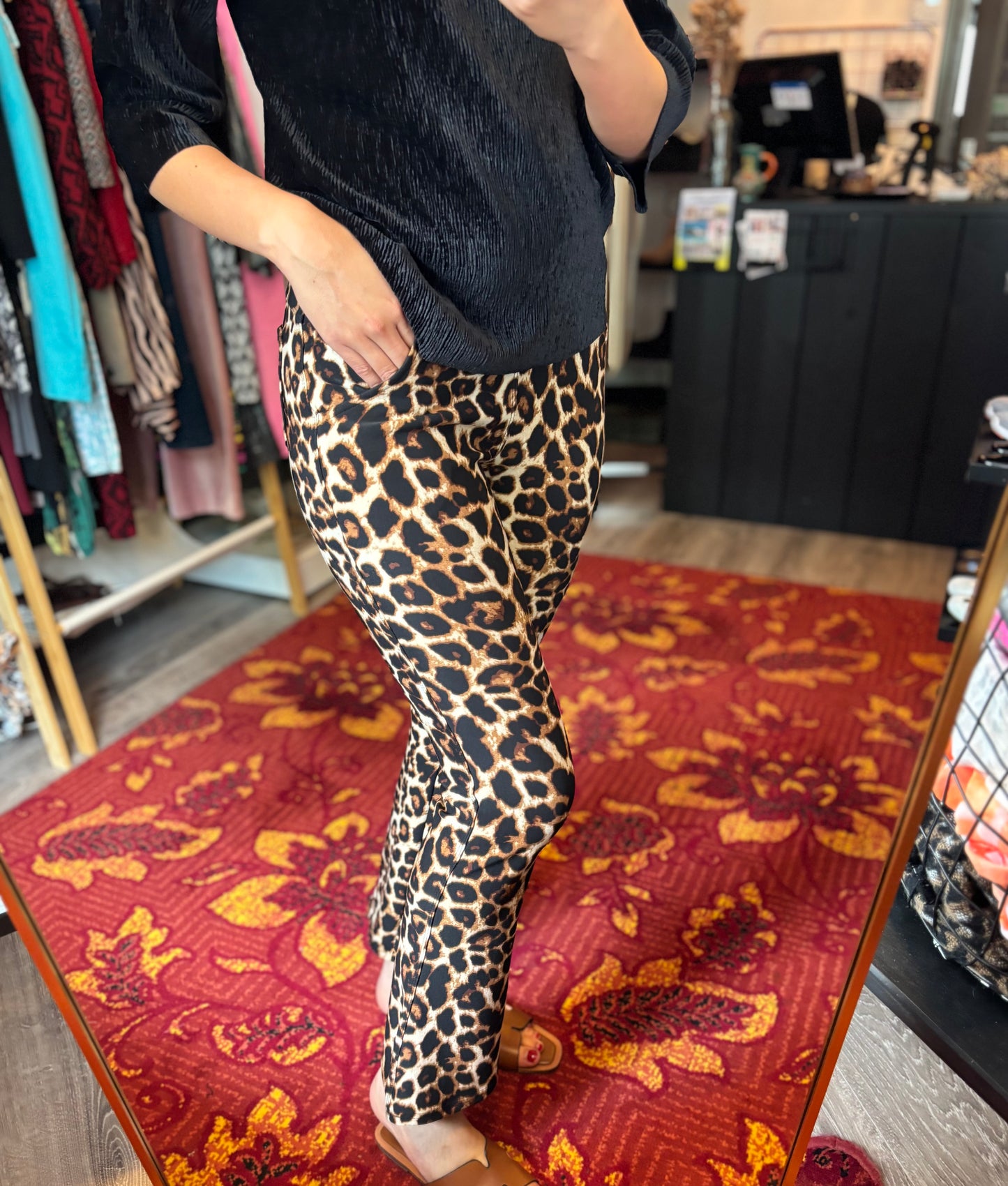 284-108 Panterprint broek maat XS/S