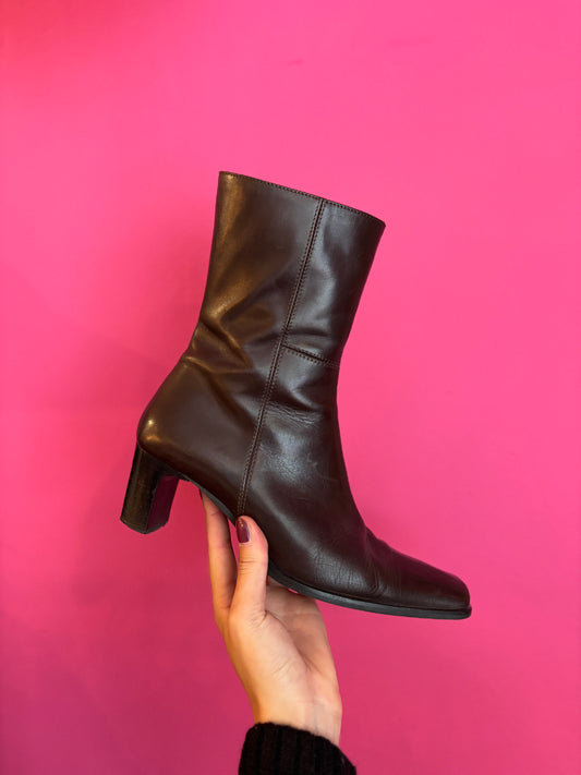 400-135 Leather boots dark brown size 39.5