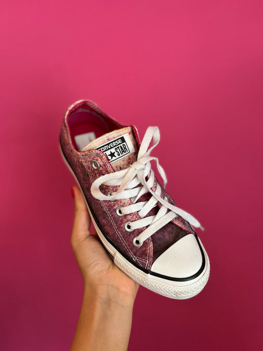422-1 Converse laag maat 37